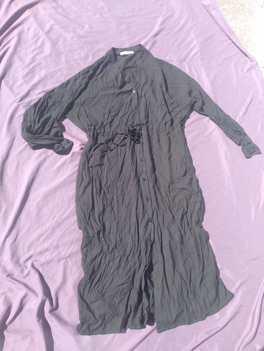 Women's Long Sleeve Button-Front Maxi Dress - Black